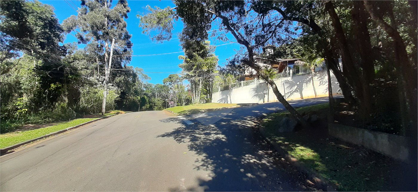 Terreno à venda no condomínio Alpes da Cantareira, Mairiporã - SP