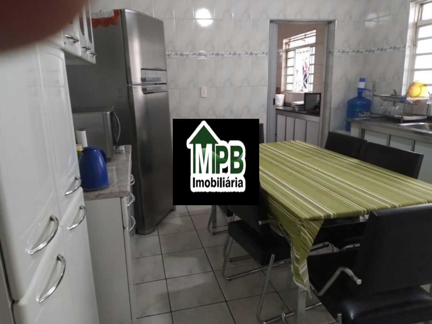 Sobrado à venda com 4 quartos, sendo 1 suíte, em Jardim Santo Amaro, Sorocaba, SP