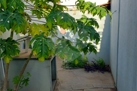 Terreno com dois imóveis no Residencial Portal do Sol