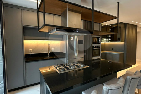 Apartamento à venda com 3 suítes em Jardim das Acácias, São Paulo, SP
