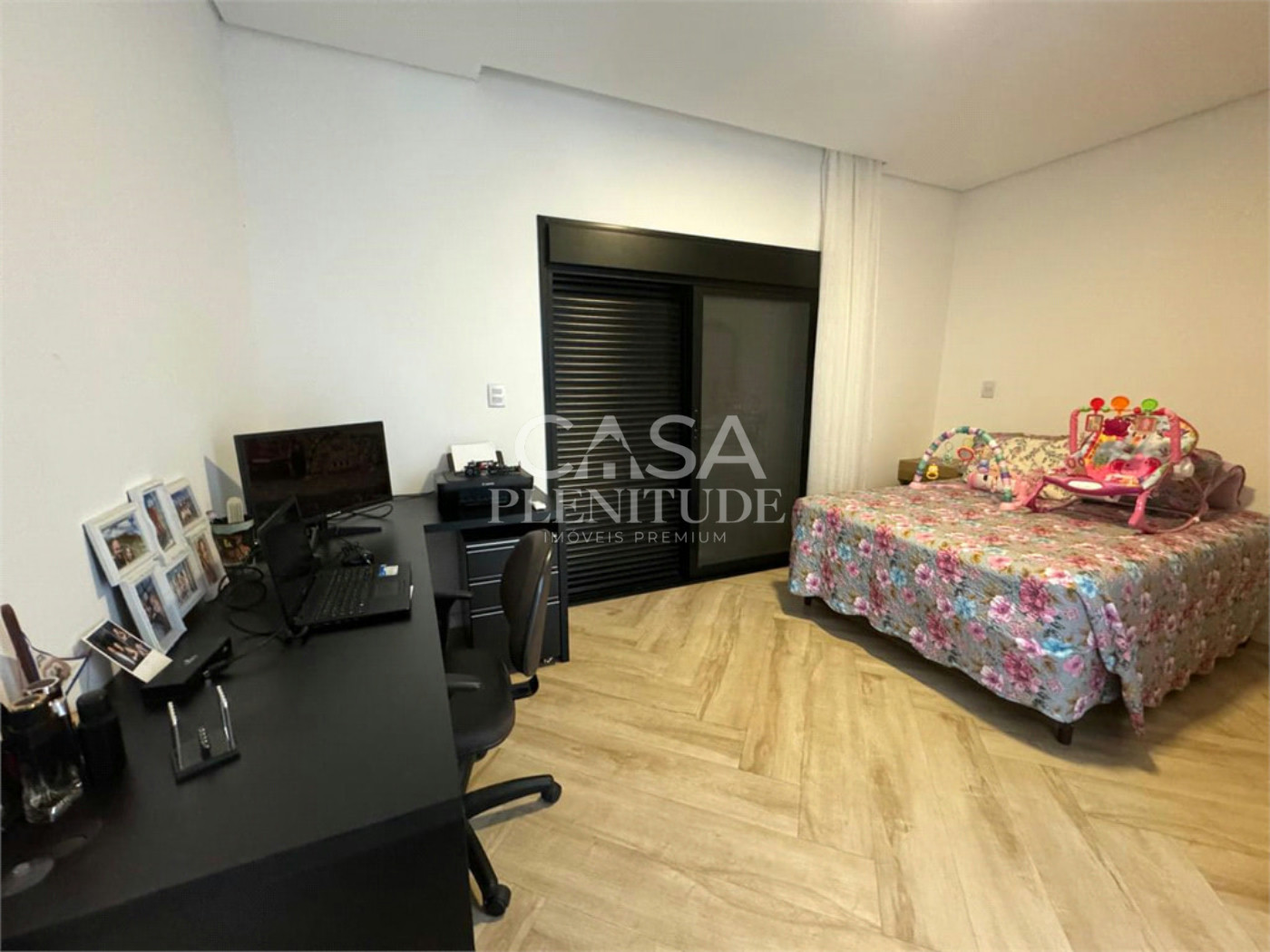 Casa em condomínio à venda com 3 suítes em Aparecidinha, Sorocaba, SP