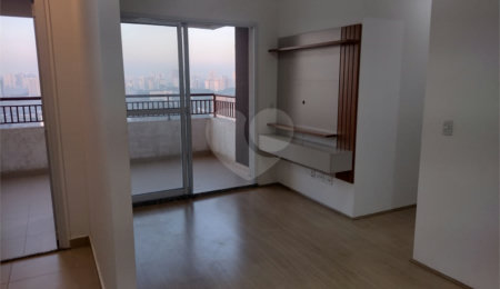 Apartamento à venda com 3 quartos, sendo 1 suíte,  em Mooca, São Paulo, SP