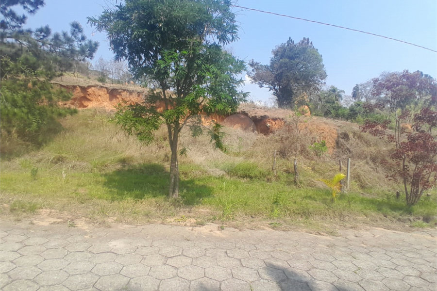 Terreno à venda no condomínio Aútria da Cantareira, Mairiporã - SP