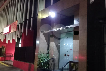 Apartamento à venda em Santa Efigênia, São Paulo, SP