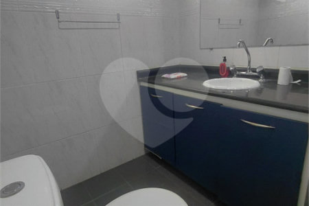 Apartamento para alugar com 4 quartos, sendo 1 suíte, em Vila Sônia, São Paulo, SP