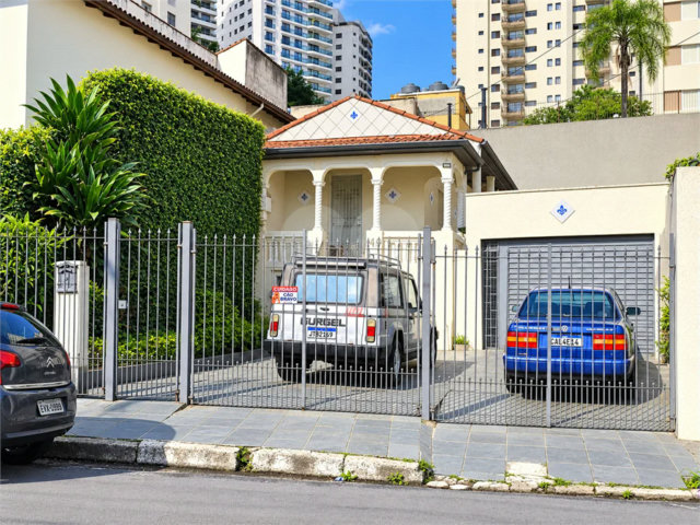 Casa à venda com 4 quartos em Santana, São Paulo, SP