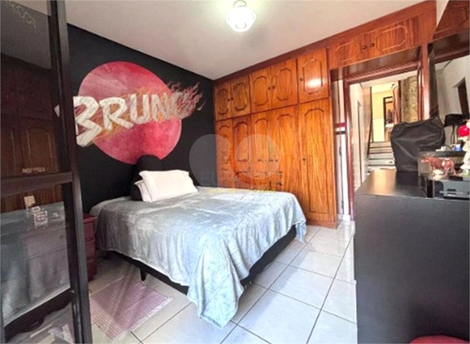 Sobrado à venda ou para alugar com 3 quartos, sendo 1 suíte,  em Jardim Maria Helena, Guarulhos, SP