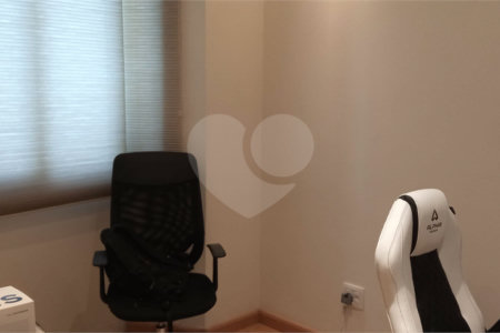 Casa à venda com 3 quartos no condomínio Granja Deolinda, Sorocaba - SP