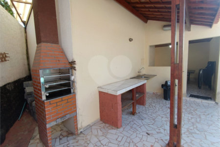 Apartamento à venda com 2 quartos em Vila Marques, São Roque, SP