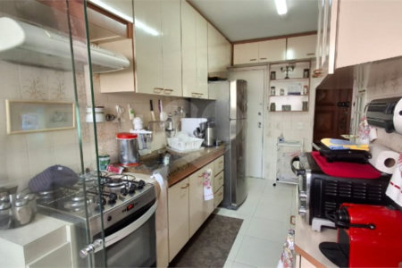 Apartamento à venda com 3 quartos, sendo 1 suíte,  em Indianópolis, São Paulo, SP