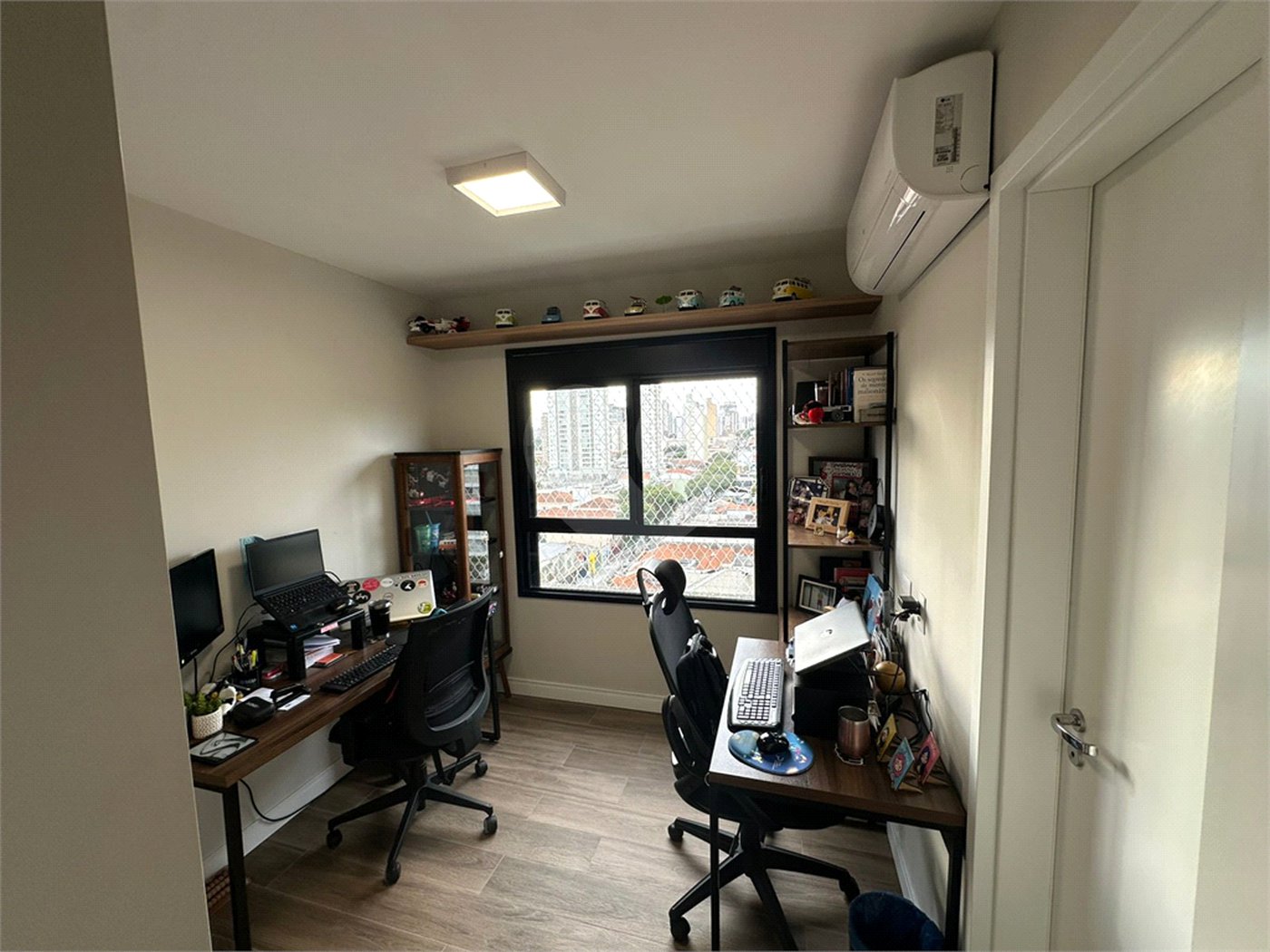 Apartamento à venda com 3 suítes em Vila Romana, São Paulo, SP