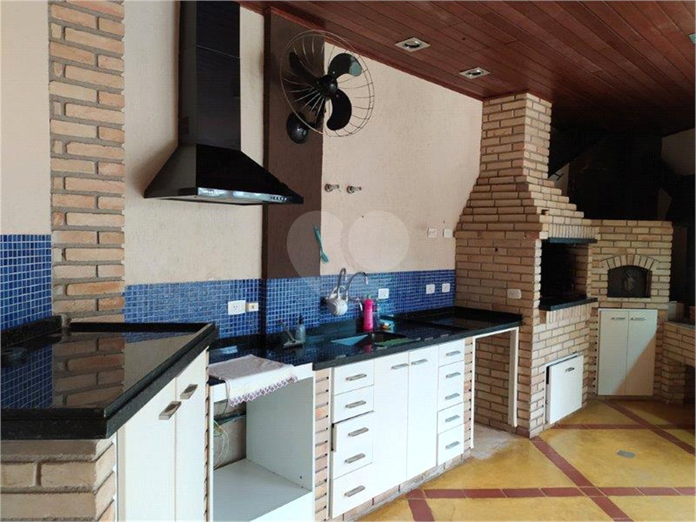 Casa à venda com 4 suítes no condomínio Parque Imperial, Mairiporã - SP