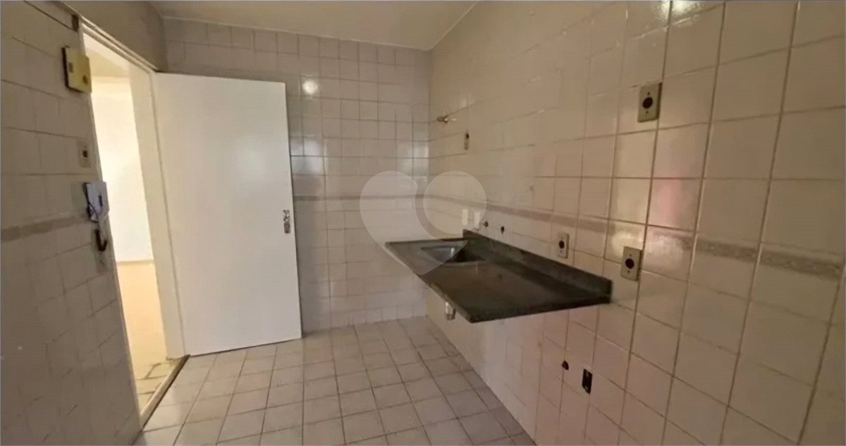 Apartamento à venda com 3 quartos em Vila Indiana, São Paulo, SP