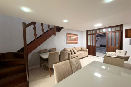 Casa em condomínio à venda com 2 suítes em Ogiva, Cabo Frio, RJ