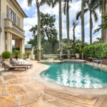 Casa à venda com 4 suítes no condomínio Ville D´asolo, São Paulo - SP