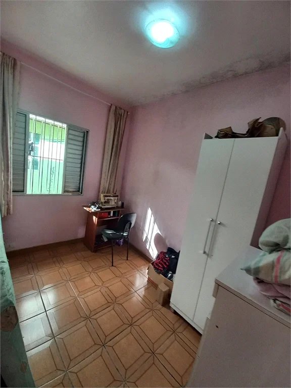 Casa Térrea à venda com 3 quartos em Jardim Maria Virginia, São Paulo, SP