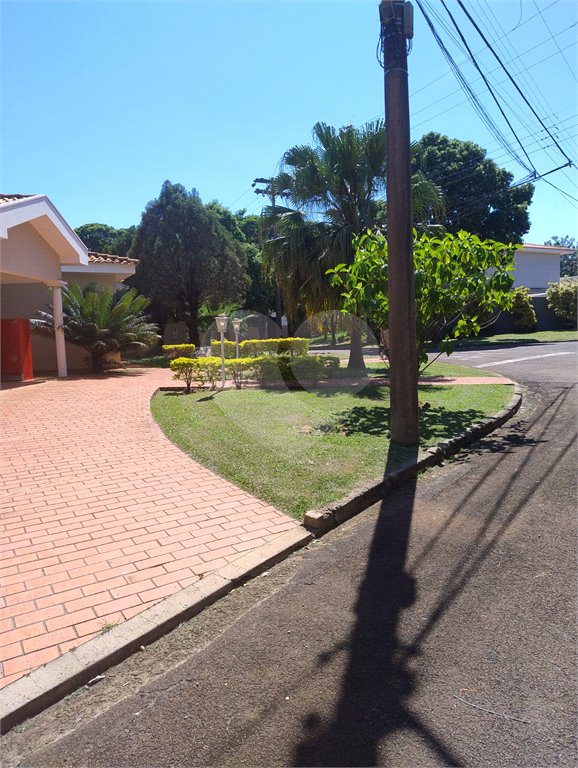 Excelente sobrado no Condomínio Parque Sabará
