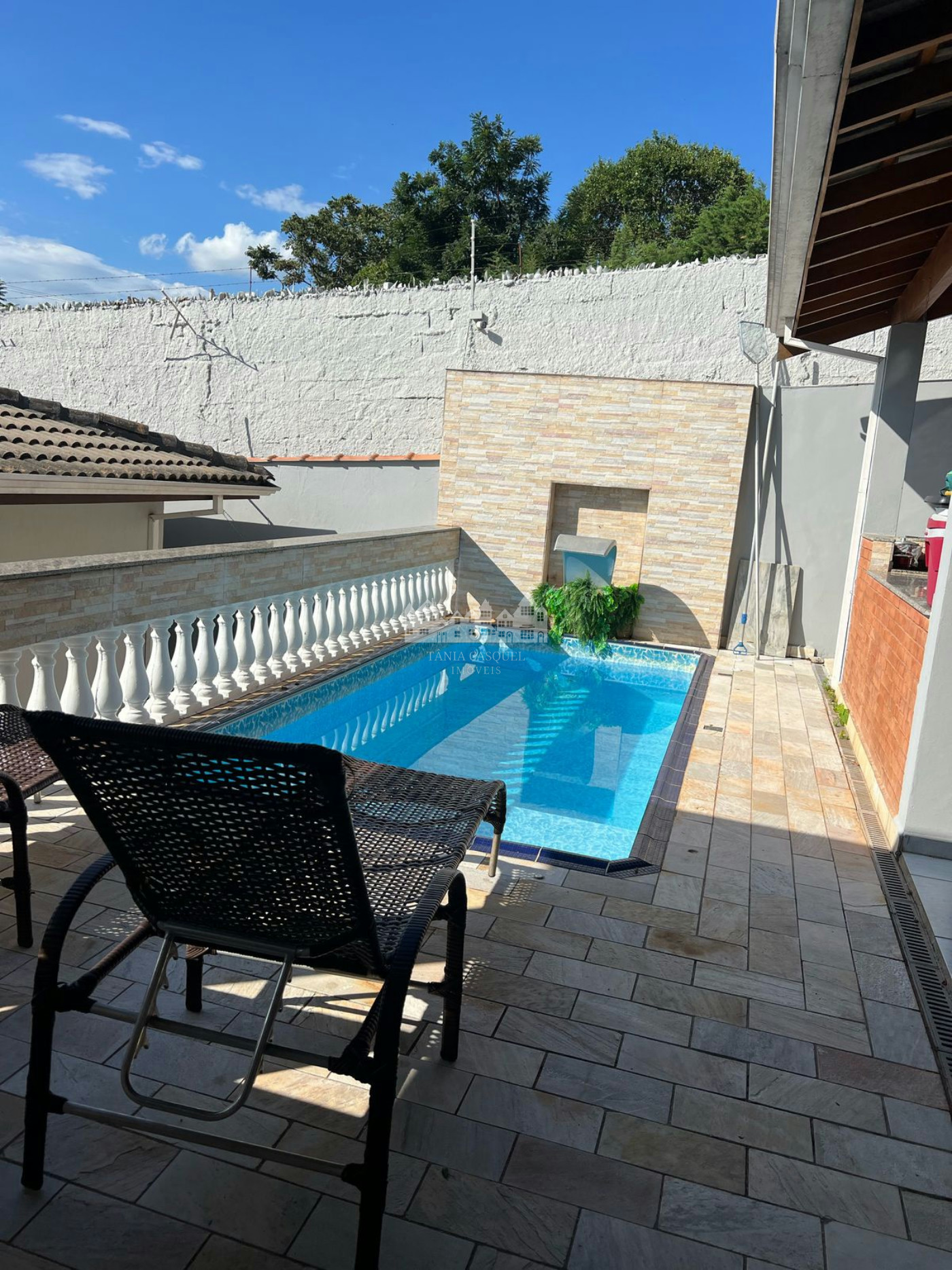 Casa à venda com 3 quartos, sendo 1 suíte, em Retiro das Fontes, Atibaia, SP