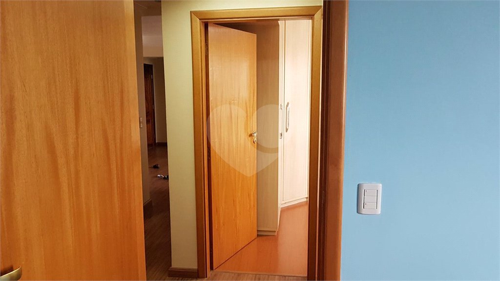Apartamento à venda com 3 quartos, sendo 1 suíte, em Alto da Lapa, São Paulo, SP