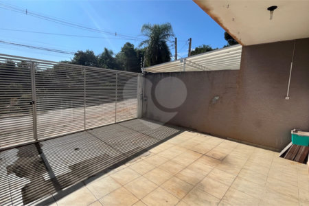 Sobrado à venda com 3 quartos, sendo 1 suíte, em Jardim Paulista, Atibaia, SP