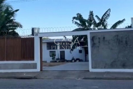 Casa à venda com 2 quartos em Vila Barão, Sorocaba, SP