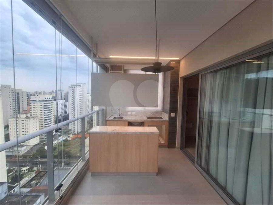 Apartamento à venda com 1 suíte em Moema, São Paulo, SP