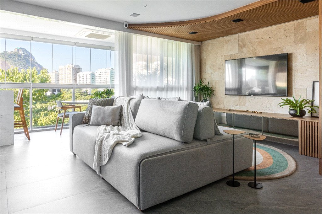 Apartamento à venda com 3 quartos, sendo 2 suítes, em Botafogo, Rio de Janeiro, RJ