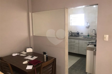 Apartamento à venda com 2 quartos em Vila Mariana, São Paulo, SP