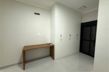 Sobrado à venda com 3 quartos, sendo 1 suíte, em Jardim São Paulo(zona Norte), São Paulo, SP