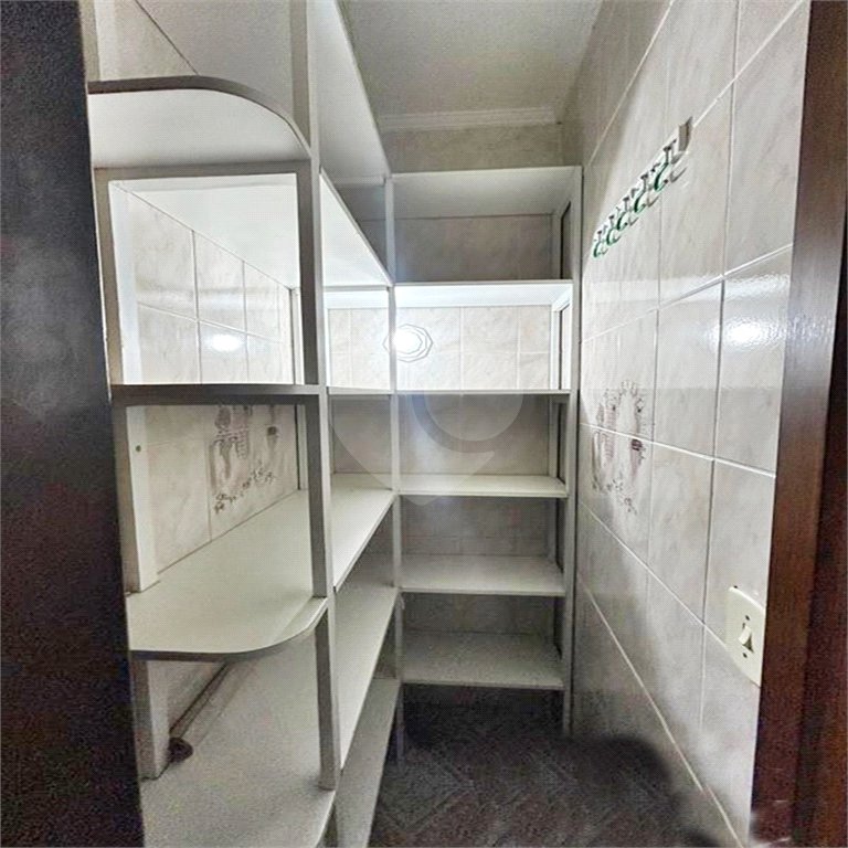 Sobrado à venda com 3 quartos, sendo 1 suíte, em Jardim Peri, São Paulo, SP