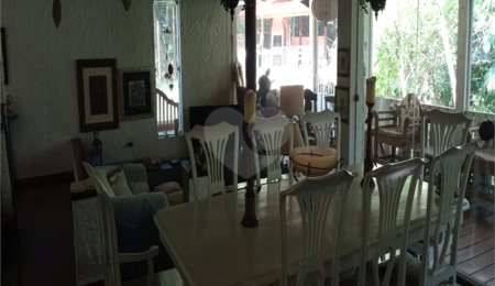 Casa Térrea à venda com 3 quartos, sendo 1 suíte,  em Serra da Cantareira, Mairiporã, SP