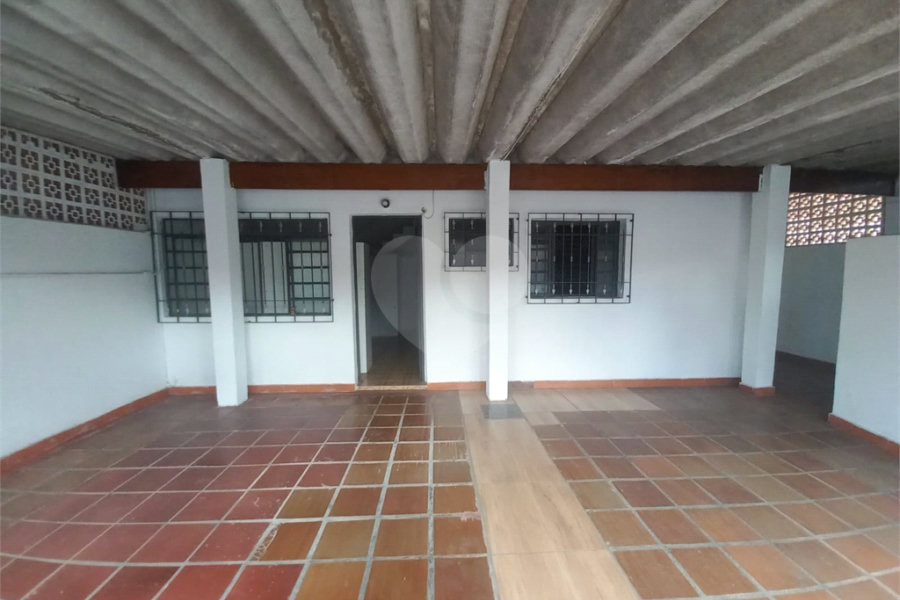 Sobrado à venda com 2 quartos em Ermelino Matarazzo, São Paulo, SP