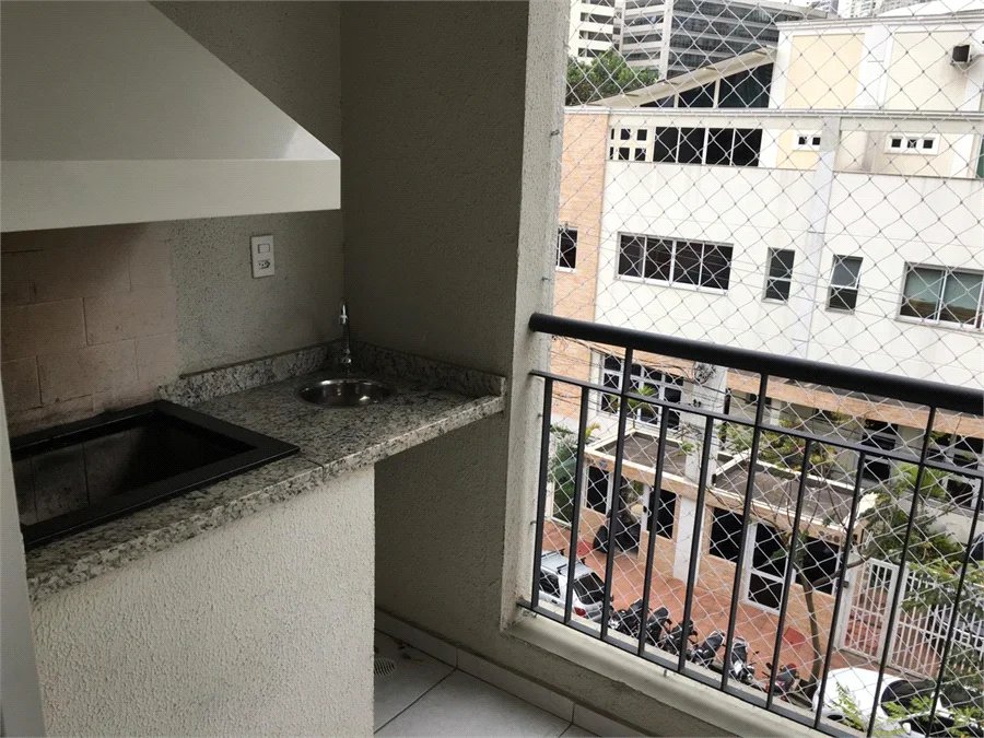 Apartamento para alugar com 3 quartos, sendo 2 suítes, em Vila Andrade, São Paulo, SP