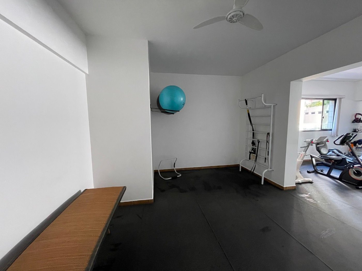 Apartamento com 3 dormitórios à venda, 126 m² por R$ 1.300.000,00 - Boqueirão - Santos/SP