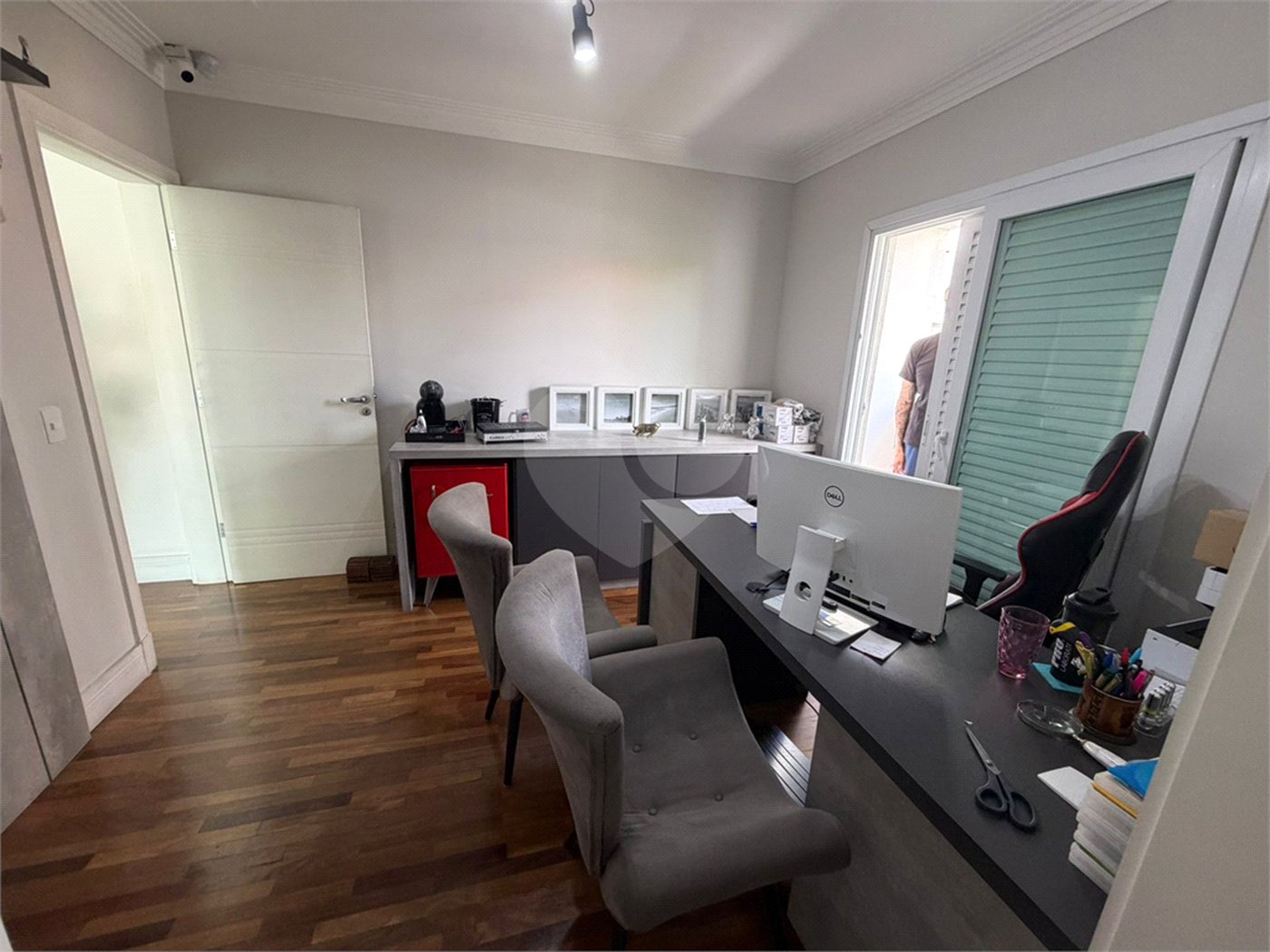 Casa à venda com 3 suítes em Vila Augusta, Guarulhos, SP