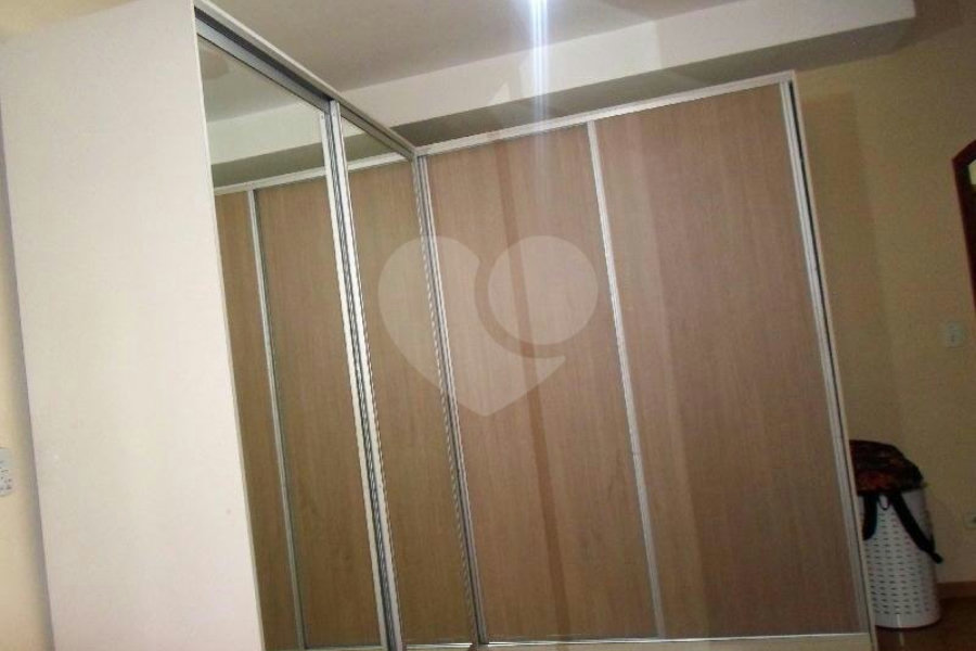 Sobrado à venda com 3 suítes em Vila Galvão, Guarulhos, SP