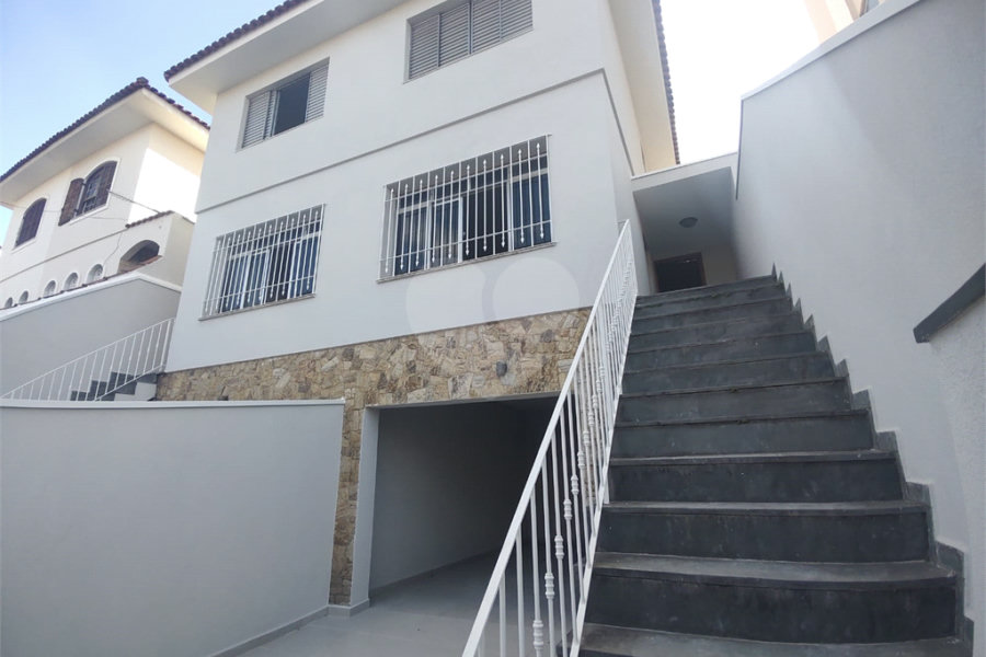 Sobrado à venda com 3 quartos, sendo 1 suíte, em Vila Nova Mazzei, São Paulo, SP