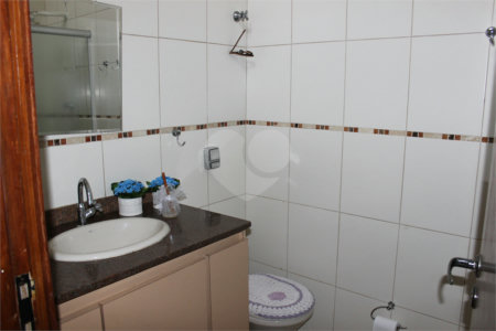 Sobrado à venda com 2 quartos em Santana, São Paulo, SP