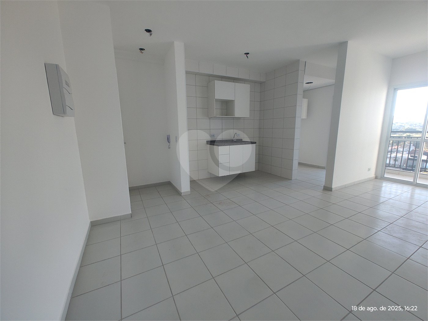 Apartamento para alugar com 2 quartos em Jardim das Palmeiras, Atibaia, SP