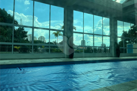 Apartamento à venda com 3 suítes em Santa Teresinha, São Paulo, SP