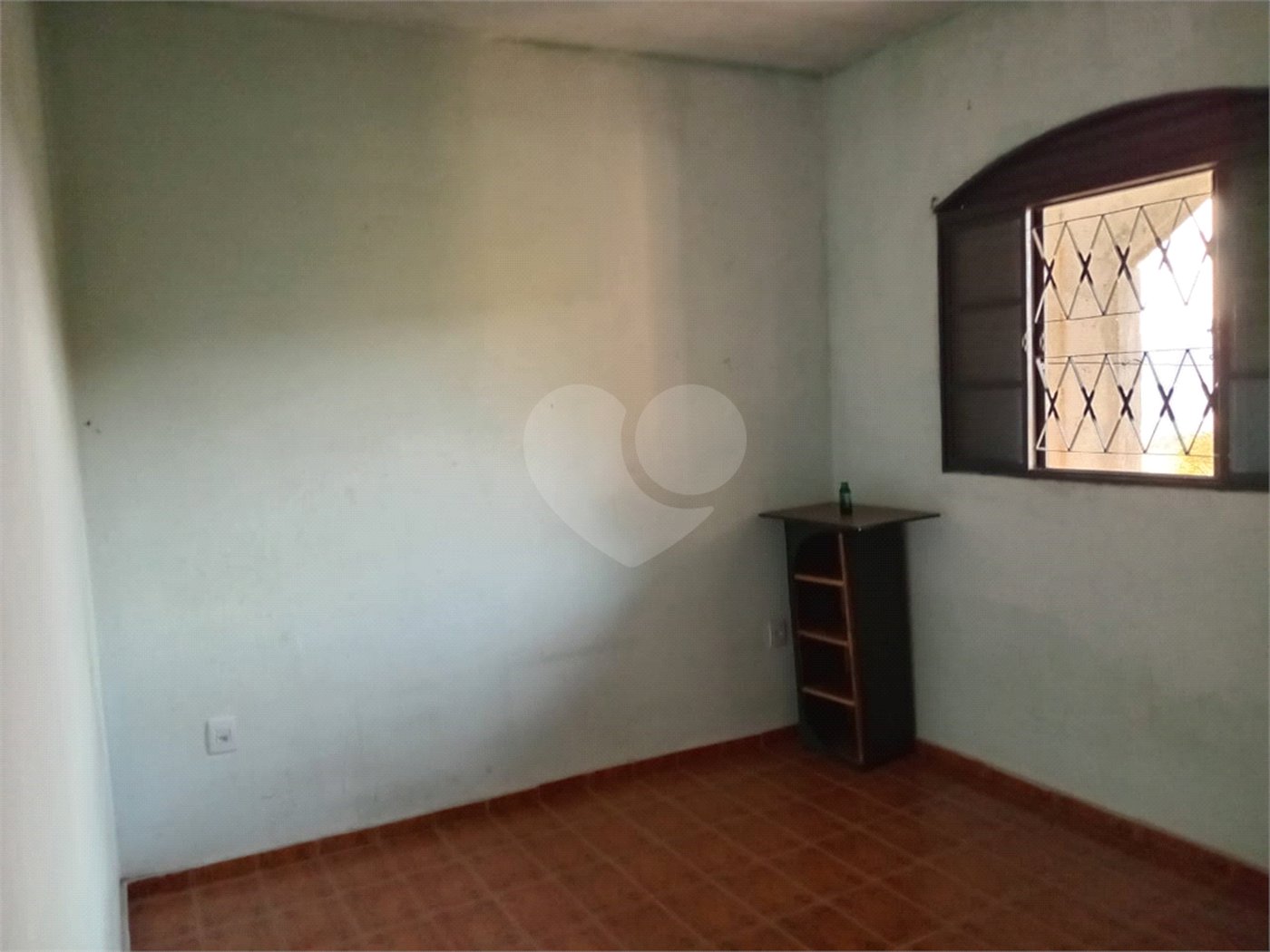 Casa à venda com 2 quartos, sendo 1 suíte, no condomínio Mirante da Mantiqueira I, Mairiporã - SP