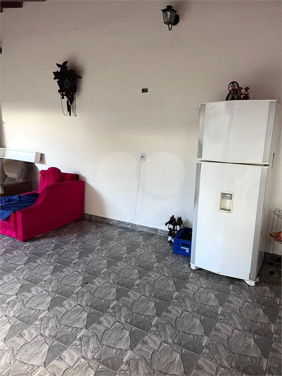 Sobrado à venda com 5 quartos, sendo 2 suítes,  em Jardim da Granja, São José dos Campos, SP