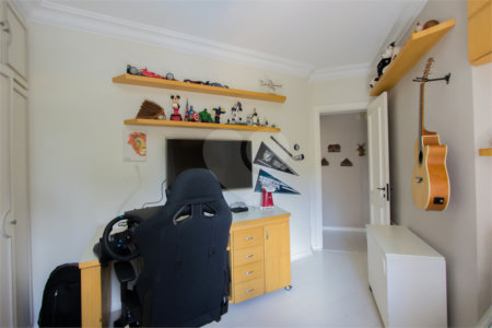 Apartamento à venda com 3 quartos, sendo 1 suíte, em Vila Andrade, São Paulo, SP