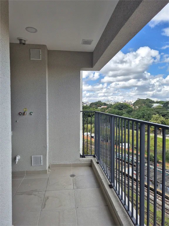 Apartamento à venda com 3 quartos, sendo 1 suíte, em Vila Anastácio, São Paulo, SP