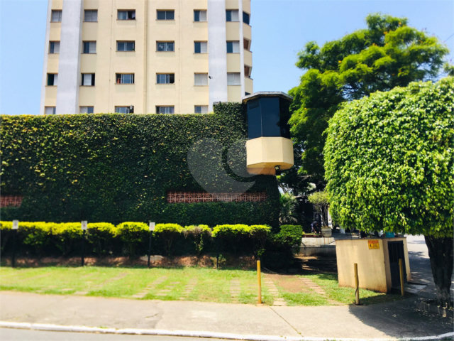 Apartamento à venda com 2 quartos em Campo Limpo, São Paulo, SP