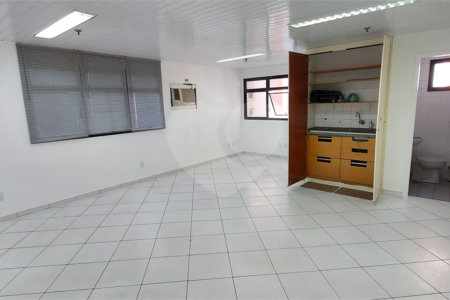 Sala à venda em Vila Guarani (z Sul), São Paulo, SP