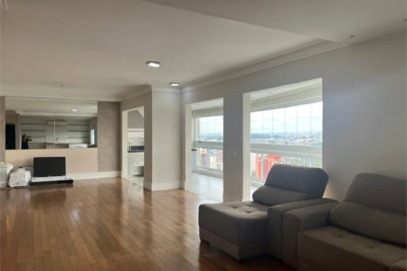 Apartamento à venda com 3 suítes em Vila Andrade, São Paulo, SP