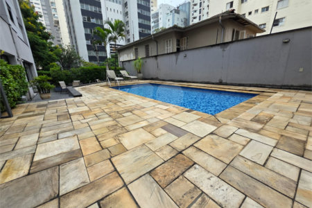 Apartamento à venda com 2 quartos, sendo 1 suíte, em Vila Olímpia, São Paulo, SP