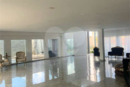 Casa à venda ou para alugar com 7 quartos, sendo 5 suítes,  no condomínio Shambala 3, Atibaia - SP