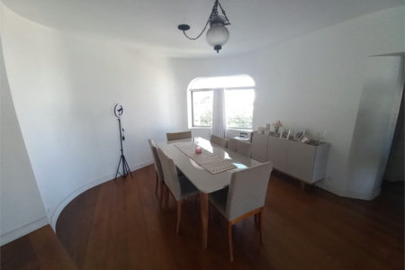 Apartamento à venda com 3 quartos, sendo 1 suíte,  em Vila Andrade, São Paulo, SP